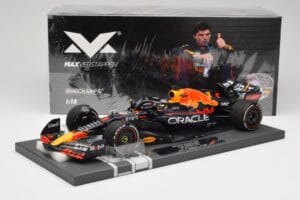 Red Bull RB18 #1 M. Verstappen Miami GP 2022 Winner Minichamps 1:18 113220301 Żywica — zdjęcie 7 z 7
