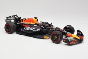 Red Bull RB19 #1 M. Verstappen Qatar Sprint Race 2nd WC 2023 Minichamps 1:18 110231801 Metal — zdjęcie 4 z 6