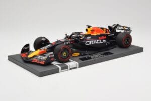 Red Bull RB19 Oracle #1 M. Verstappen Australian GP 2023 Winner Minichamps 1:18 113230301 Żywica — zdjęcie 2 z 7