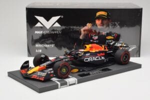 Red Bull RB19 Oracle #1 M. Verstappen Australian GP 2023 Winner Minichamps 1:18 113230301 Żywica — zdjęcie 7 z 7