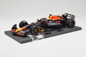 Red Bull RB19 Oracle #1 M. Verstappen Bahrain GP 2023 Winner Minichamps 1:18 113230201 Żywica — zdjęcie 2 z 7
