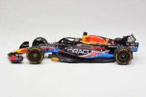 Red Bull RB19 #11 S. Perez Austin GP 2023 Minichamps 1:18 110231911 Metal — zdjęcie 3 z 6