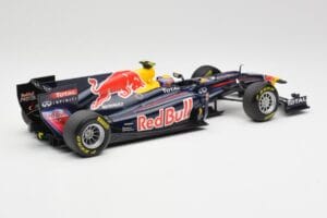 Red Bull RB5 #14 M. Webber Chinese GP 2nd 2009 Minichamps 1:18 150090114 Metal — zdjęcie 2 z 6