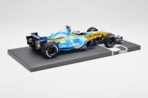 Renault F1 Team R25 #5 F. Alonso Winner French GP 2005 Minichamps 1:18 117051005 Metal — zdjęcie 3 z 7
