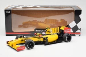 Renault F1 Team R30 #11 V. Petrov Showcar F1 2010 Minichamps 1:18 150100082 Metal — zdjęcie 6 z 6