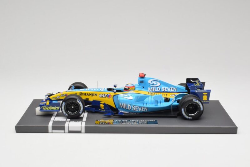 Renault R25 #5 F. Alonso San Marino GP Winner 2005 Minichamps 1:18 117050405 Żywica