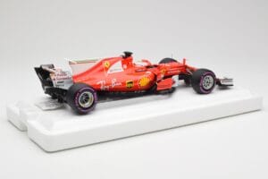 Scuderia Ferrari SF70H #5 S. Vettel Winner Australian GP 2017 BBR 1:18 BBR181705 Metal — zdjęcie 2 z 7