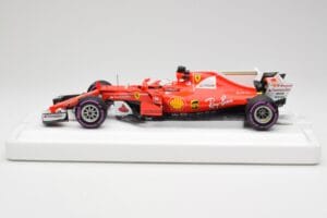 Scuderia Ferrari SF70H #5 S. Vettel Winner Australian GP 2017 BBR 1:18 BBR181705 Metal — zdjęcie 3 z 7