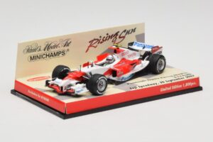 Toyota TF107 #12 J. Trulli Showcar 2007 Minichamps 1:43 403070082 Metal — zdjęcie 2 z 5