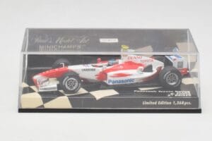 Toyota TF104 Panasonic Racing #0 R. Zonta 3rd Driver 2004 Minichamps 1:43 400040038 Metal — zdjęcie 5 z 5