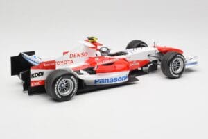 Toyota TF107 #12 J. Trulli F1 Launch Livery 2007 Minichamps 1:18 AM601321 Metal — zdjęcie 2 z 6