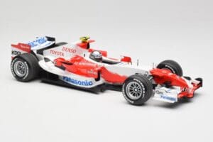 Toyota TF107 #12 J. Trulli F1 Launch Livery 2007 Minichamps 1:18 AM601321 Metal — zdjęcie 4 z 6