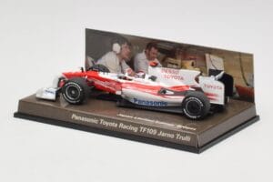 Toyota TF109 Panasonic Toyota Racing #9 J. Trulli F1 2009 Minichamps 1:43 AM62130 Metal — zdjęcie 3 z 5