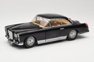 Facel Vega HK500 Czarny Sun Star 1:18 3751 Metal