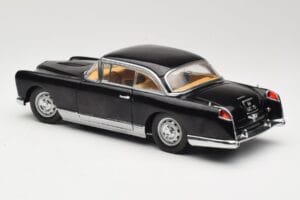 Facel Vega HK500 Czarny Sun Star 1:18 3751 Metal — zdjęcie 7 z 8