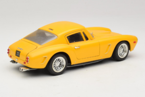 Ferrari 250 GT Berlinetta Żółty Jouef Evolution 1:18 301200 Metal — zdjęcie 3 z 8