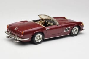 Ferrari 250 GT California Czerwony Hot Wheels 1:18 3401158 Metal — zdjęcie 3 z 8