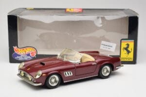 Ferrari 250 GT California Czerwony Hot Wheels 1:18 3401158 Metal — zdjęcie 8 z 8