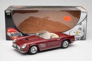 Ferrari 250 GT California Spider LWB Ciemnoczerwony Hot Wheels 1:18 25727 Metal — zdjęcie 8 z 8