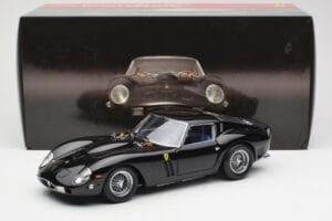 Ferrari 250 GTO Czarny Kyosho 1:18 08431BK Metal — zdjęcie 8 z 8