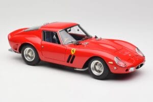 Ferrari 250 GTO London Show Czerwony CMC 1:18 M-256 Metal — zdjęcie 4 z 6