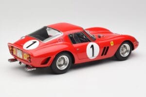 Ferrari 250 GTO #1 P. Rodriguez / W. Mairesse Paris 1000km 1962 CMC 1:18 M-254 Metal — zdjęcie 2 z 6