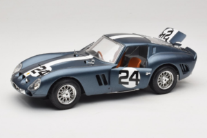 Ferrari 250 GTO #24 Niebieski Biały Pasek 1962 Bburago 1:18 3011-B2 Metal — zdjęcie 2 z 8