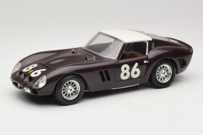 Ferrari 250 GTO #86 Czarny Bburago 1:18 3011-B1 Metal