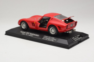 Ferrari 250 GTO Czerwony Replacement Stand Exclusive Cars 1:18 EC005 Metal — zdjęcie 5 z 8
