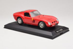 Ferrari 250 GTO Czerwony Replacement Stand Exclusive Cars 1:18 EC005 Metal — zdjęcie 6 z 8