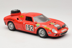 Ferrari 250 LM #192 Czerwony 1965 Bburago 1:18 3033-P1 Metal — zdjęcie 6 z 8