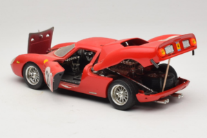 Ferrari 250 LM #21 M. Gregory / J. Rindt 24 Hours of Le Mans 1965 Bburago 1:18 3033-P2 Metal — zdjęcie 5 z 8
