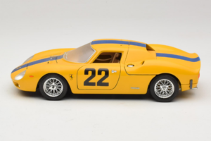 Ferrari 250 LM #22 Żółty 1965 Bburago 1:18 3333-Y1 Metal — zdjęcie 4 z 8