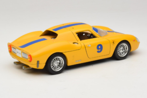 Ferrari 250 LM #9 Żółty 1965 Bburago 1:18 3033-Y1 Metal — zdjęcie 3 z 8