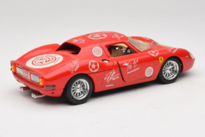 Ferrari 250 LM Czerwono-Biały Essen Autographs Limitowana Edycja Bburago 1:18 3033-P4 Metal — zdjęcie 3 z 8