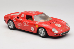 Ferrari 250 LM Czerwono-Biały Essen Autographs Limitowana Edycja Bburago 1:18 3033-P4 Metal — zdjęcie 6 z 8