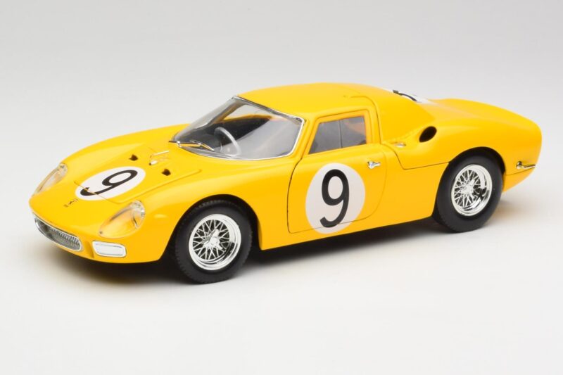 Ferrari 250 LM #21 M. Gregory / J. Rindt NART 24 Hours of Le Mans Winner 1965 Hot Wheels 1:18 25729 Metal