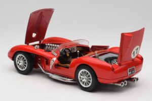 Ferrari 250 Testa Rossa #17 Czerwony 1957 Bburago 1:18 3007-R4 Metal — zdjęcie 5 z 8