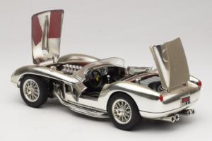 Ferrari 250 Testa Rossa Chrome Srebrny Bburago 1:18 3007-C1 Metal — zdjęcie 5 z 8