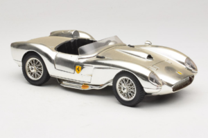Ferrari 250 Testa Rossa Chrome Srebrny Bburago 1:18 3007-C1 Metal — zdjęcie 6 z 8