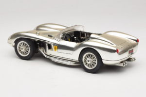 Ferrari 250 Testa Rossa Chrome Srebrny Bburago 1:18 3007-C1 Metal — zdjęcie 7 z 8