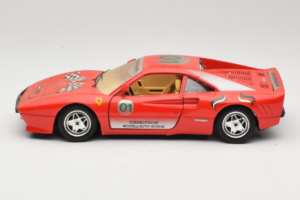 Ferrari 288 GTO #1 Czerwony 1984 Bburago 1:18 3027-P3 Metal — zdjęcie 4 z 8