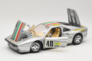 Ferrari 288 GTO #40 Srebrny 1984 Bburago 1:18 3027-S1 Metal — zdjęcie 2 z 8