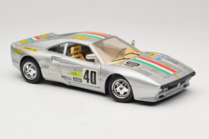 Ferrari 288 GTO #40 Srebrny 1984 Bburago 1:18 3027-S1 Metal — zdjęcie 6 z 8