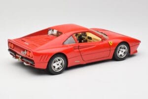 Ferrari 288 GTO Czerwony Bburago 1:18 3027 Metal — zdjęcie 3 z 8