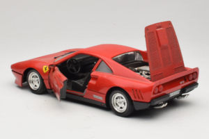 Ferrari 288 GTO Czerwony Tonka 1:18 3233 Metal — zdjęcie 5 z 8