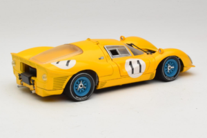 Ferrari 330 P4 #11 Żółty Spa-Francorchamps 1967 Eagles Race 1:18 38007-Y1 Metal — zdjęcie 3 z 8