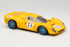 Ferrari 330 P4 #11 Żółty Spa-Francorchamps 1967 Eagles Race 1:18 38007-Y1 Metal — zdjęcie 6 z 8