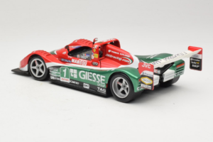 Ferrari 333 SP Giesse #1 G. Pescatori / C. Terrien 2000 Hot Wheels 1:18 29750-P1 Metal — zdjęcie 7 z 8