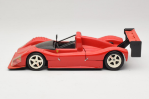 Ferrari 333 SP Czerwony Z Białymi Kołami Hot Wheels 1:18 29230 Metal — zdjęcie 4 z 8